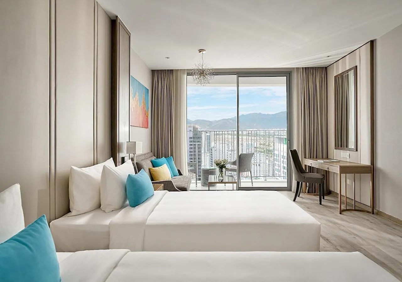 Hotel Panorama Autumn Leaves Nha Trang Beach